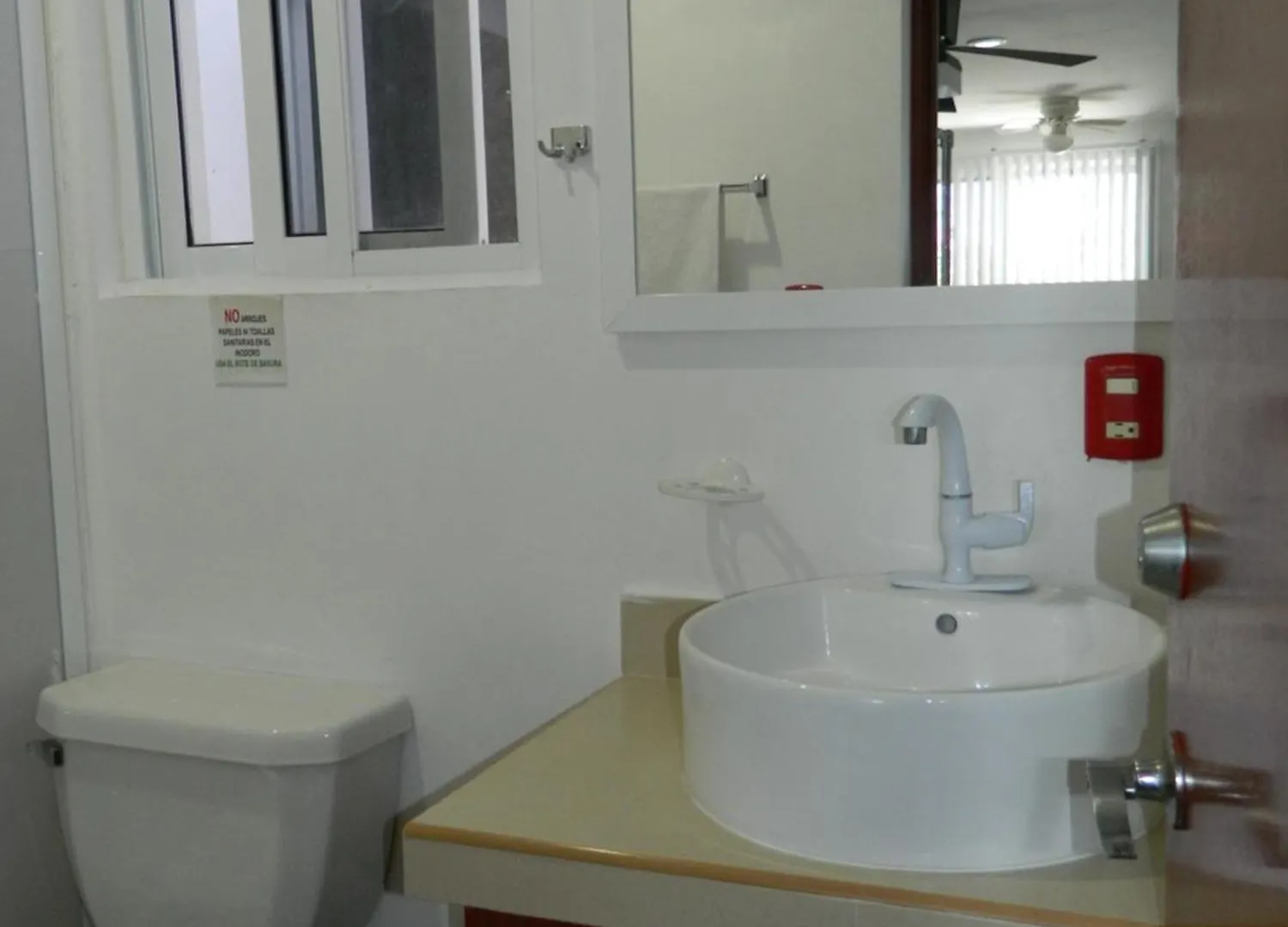 Calido Estudio Con Ac,Wifi,Alberca, Auto Check-In #14 Merida